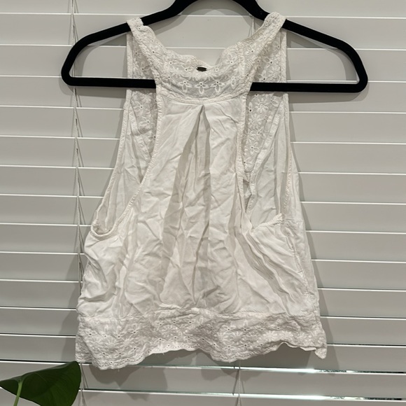 ONEILL ✨ Cute White Cream Boho Tank Surf Chic Metal Buttons Size Small S - Picture 2 of 6